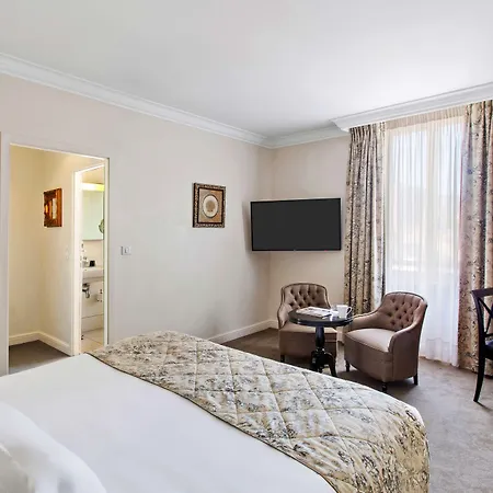 Otel Western D'est Strazburg